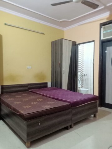 Bedroom in 1 RK Builder Floor at Dlf Cyber City, Sector 24 – for Rent