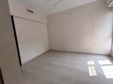 Room in 3 BHK Apartment at Dosti West County, Balkum Pada – for Rent