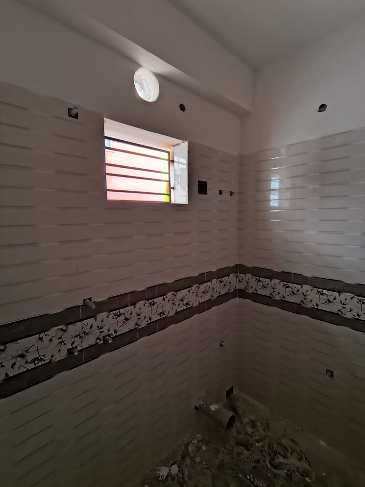 undefined, baguihati 3 Bedroom 1100 Sq.Ft. Builder Floor In Baguihati Kolkata 7922699