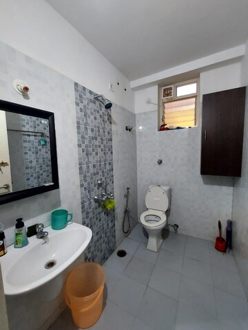 Master Bedroom in 2 BHK Builder Floor at Hsr Layout – for Rent