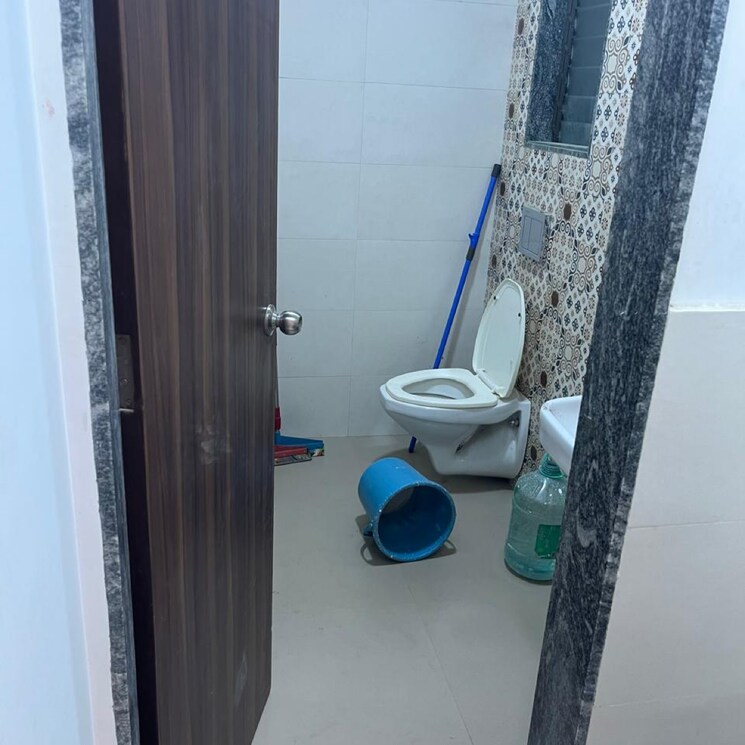 Bathroom, tejukaya-pride 2 Bedroom 679 Sq.Ft. Apartment In Lalbaug Mumbai 7922732