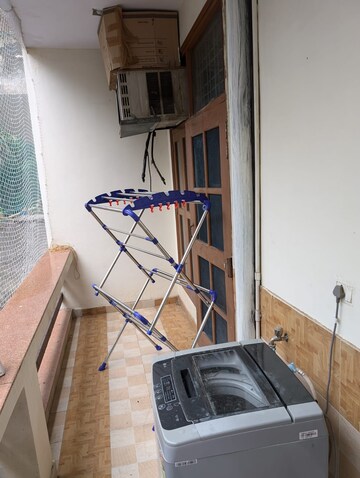 Staircase in 3 BHK Builder Floor at Ardee City, Sector 52 – for Rent