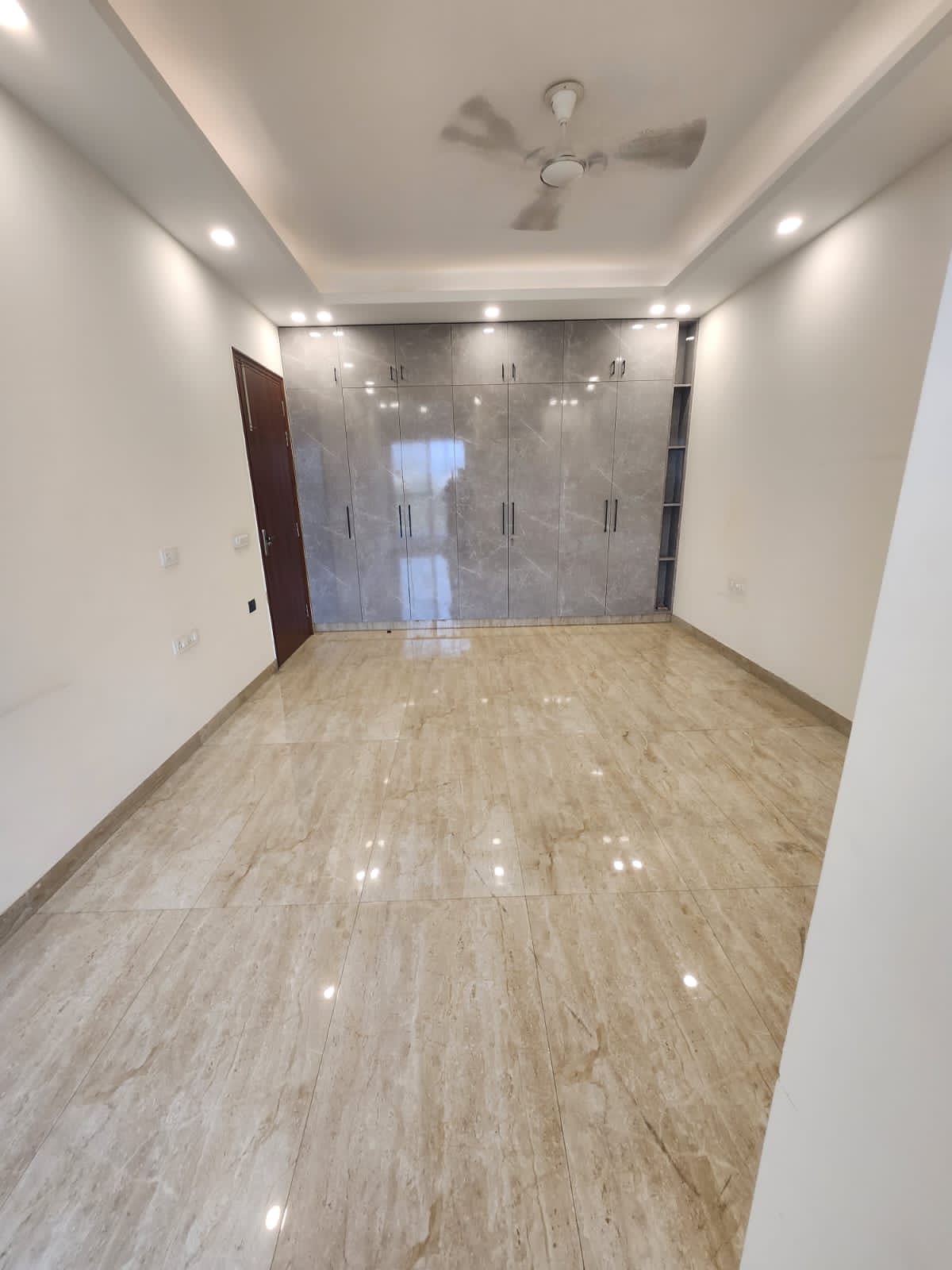 3.5 BHK + Pooja Room Builder Floor For Sale in Unitech Arcadia