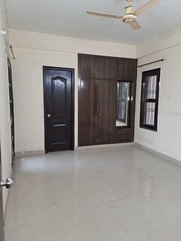 Room in 3 BHK Apartment at RPS Savana, Sector 88 – for Sale