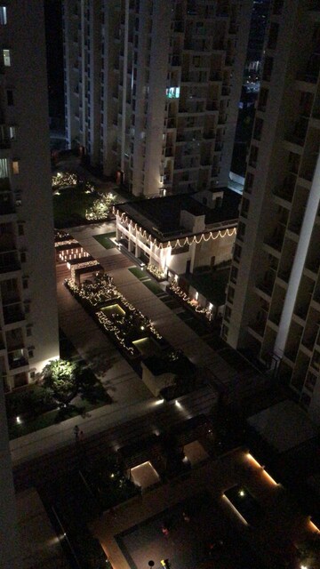 Room in  Pg at Hiranandani Estate – for Rent