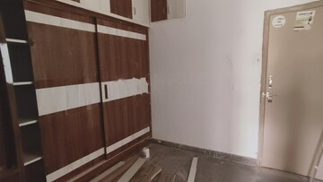 Room in 2 BHK Apartment at Stand Alone Apartment, Madhapur – for Rent