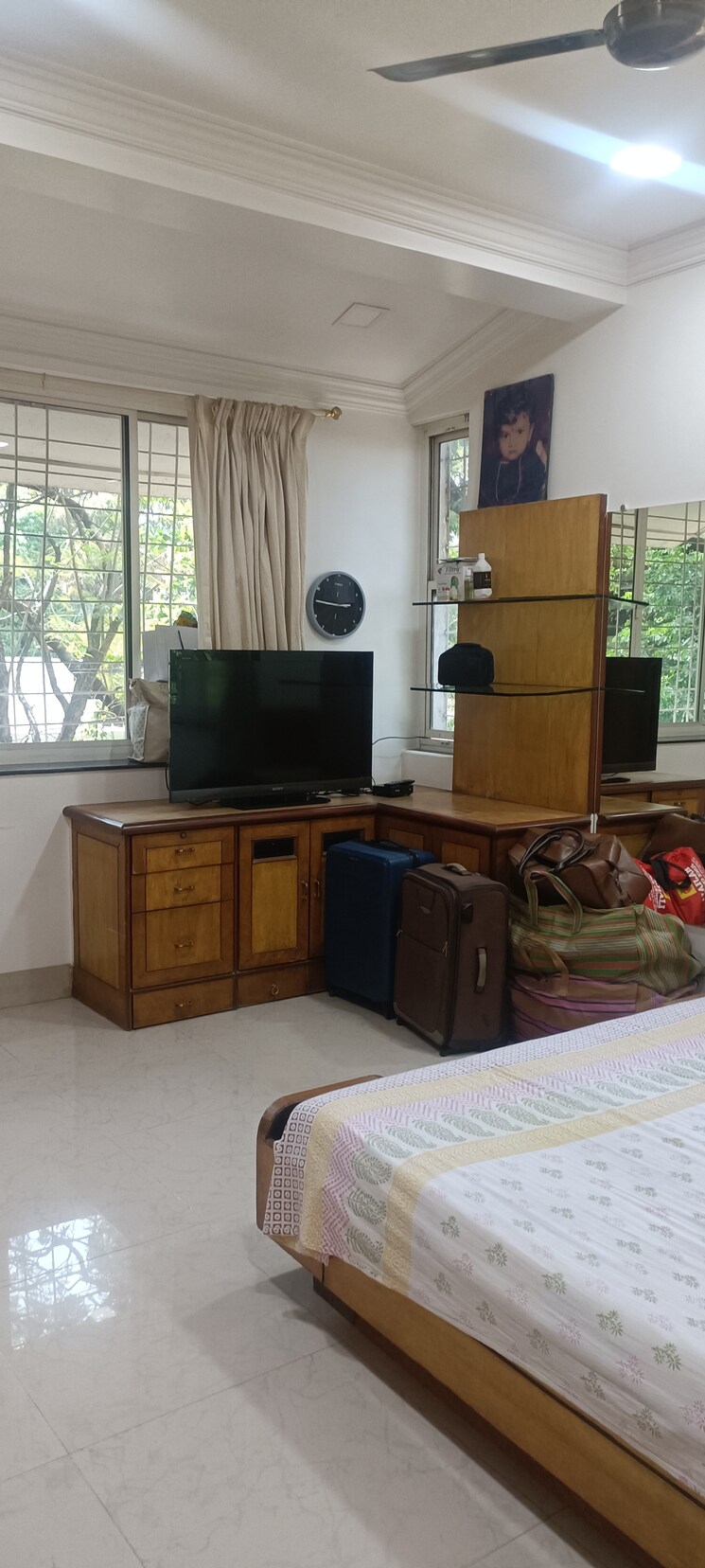 Living Room, mittal-one-place-fc-road 2 Bedroom 1000 Sq.Ft. Apartment In Fergusson College Road Pune 7923045
