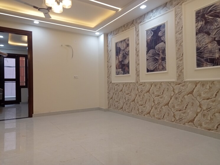 Room, palam colony 3 Bedroom 900 Sq.Ft. Builder Floor In Palam Colony Delhi 7923162