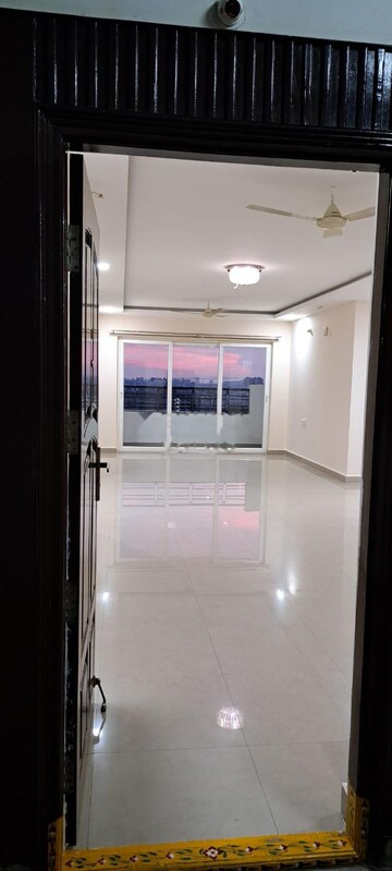 3 BHK Apartment For Rent in SMR Vinay Fountainhead, Hafeezpet