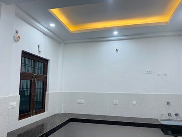 Furnished Amenities in 2 BHK Apartment at Nirmala NDL Capital Tower, Gomti Nagar – for Rent