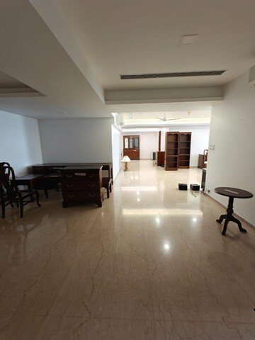 Parking in 4 BHK Apartment at K Raheja Artesia, Worli – for Rent