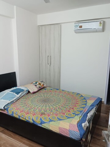Bedroom in 3.5 BHK Apartment at Migsun Ultimo, Omicron Iii Greater Noida – for Rent
