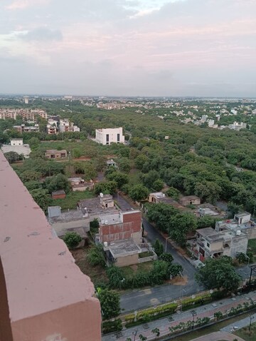 Master Plan in 3.5 BHK Apartment at Migsun Ultimo, Omicron Iii Greater Noida – for Rent