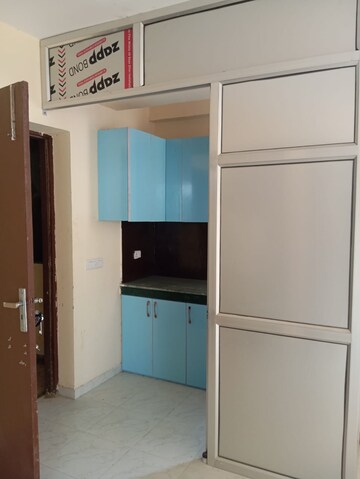 Room in 1 BHK Apartment at Omaxe GH6 EWS and LIG, Sarsawan – for Rent