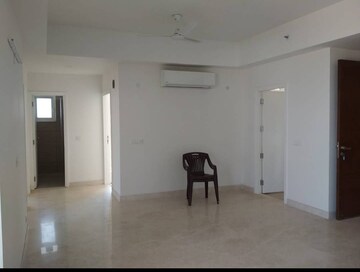 Living Room in 4 BHK Apartment at DLF The Primus, Sector 82a – for Sale