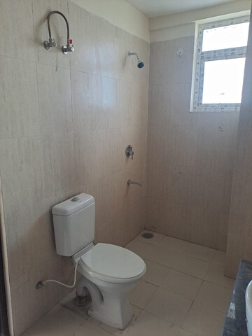 Bathroom in 3 BHK Apartment at Ansal Height 86, Sector 86 – for Rent