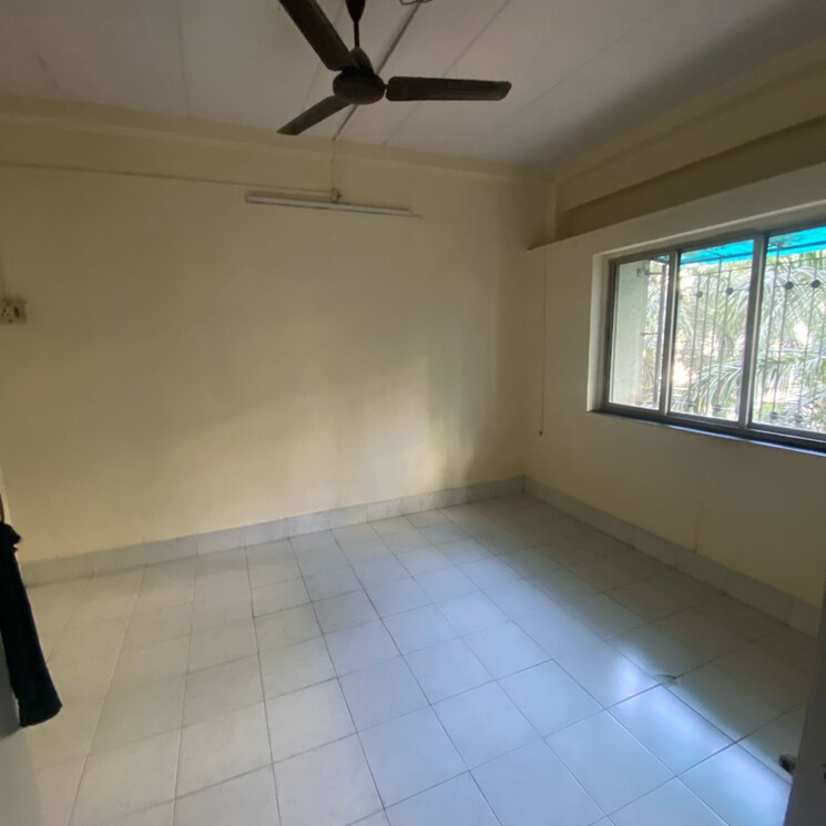 Bedroom, shirke-nisarg-chs 1 Bedroom 570 Sq.Ft. Apartment In Sion Mumbai 7923544