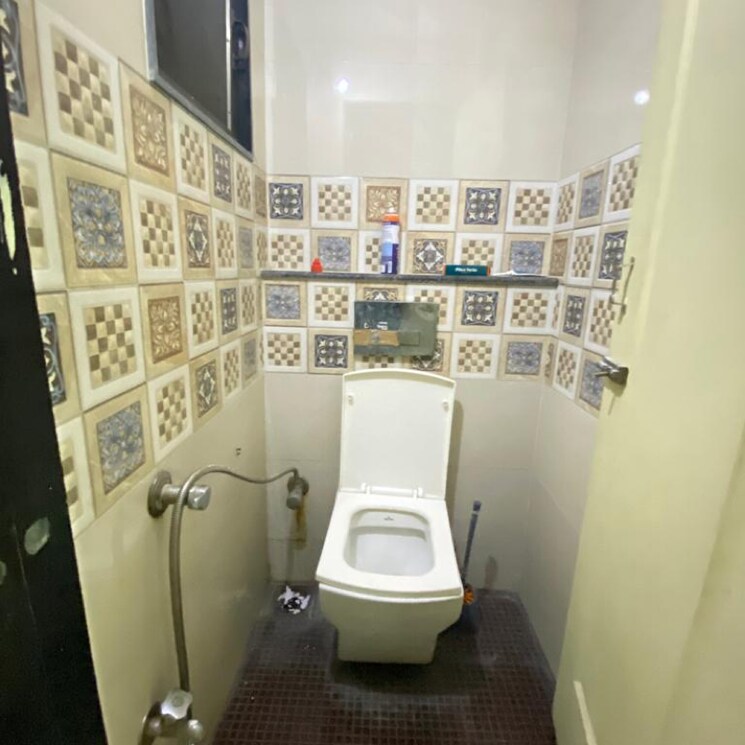 Bathroom, sn-indraprastha-chs 2 Bedroom 800 Sq.Ft. Apartment In Sion East Mumbai 7923697