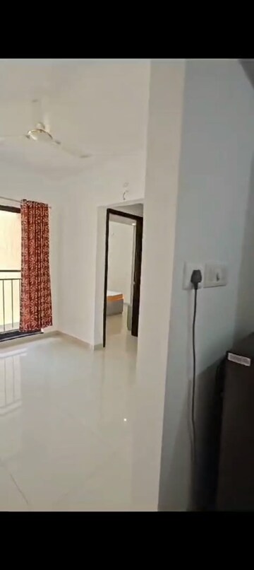 Room in 1 BHK Apartment at Shapoorji Pallonji Joyville Hinjewadi, Hinjewadi – for Rent