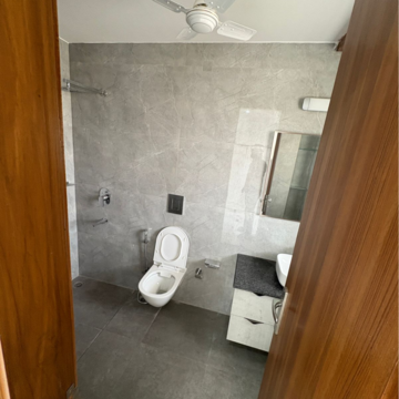 Bathroom in 3 BHK Apartment at Sushant Lok 2, Sector 56 – for Rent
