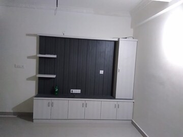 Room in 2 BHK Apartment at Kompally – for Rent
