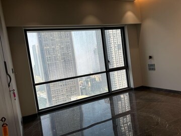 Room in 4 BHK Apartment at Lodha The World Towers World One Tier 2, Worli – for Rent