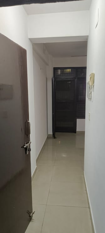 2 BHK Apartment For Rent in Mahagun Puram Phase I Nh 24 Ghaziabad  7923753