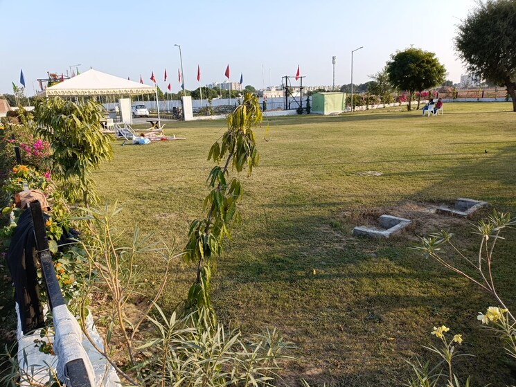 Garden, ravi-kiran-vihar  88 Sq.Yd. Plot In Mohanpura Jaipur 7923866