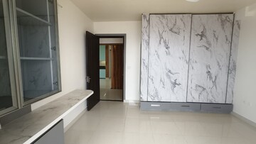 3 BHK Apartment For Rent in Pashmina Waterfront, Old Madras Road