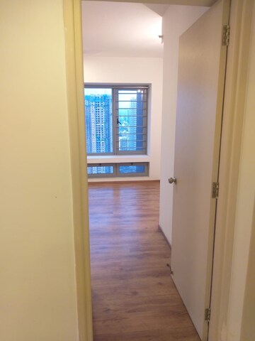 2 BHK Apartment at Imperial Heights Goregaon West, Goregaon West – for Rent