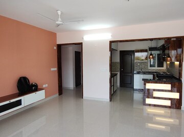 Room in 4 BHK Builder Floor at Hsr Layout – for Rent