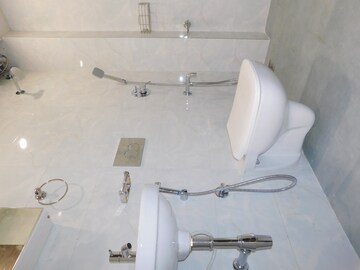 Bathroom in 2 BHK Apartment at Ghatkopar West – for Rent