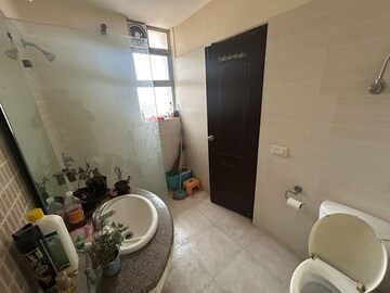 Room in 2 BHK Apartment at Sector 116 – for Rent