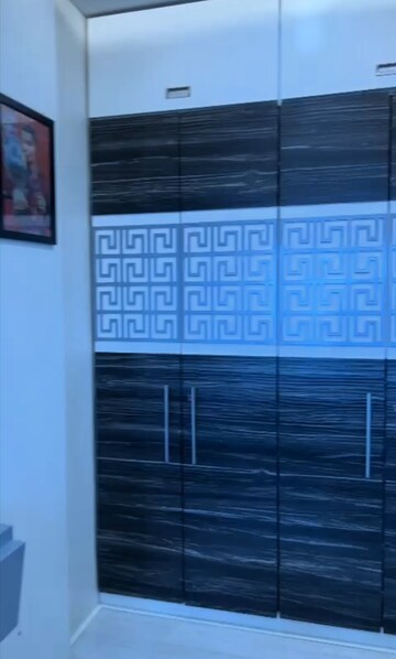Room in 3 BHK Apartment at Dombivli East – for Sale