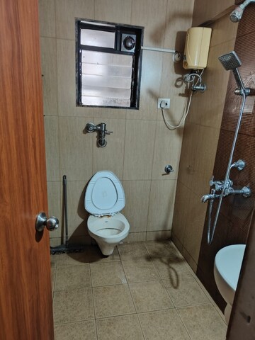 Bathroom in 2 BHK Apartment at Fairmont La Paradiso, Santacruz East – for Rent