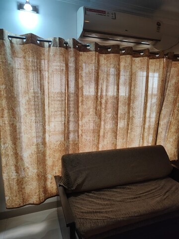 Bedroom in 2 BHK Apartment at Fairmont La Paradiso, Santacruz East – for Rent