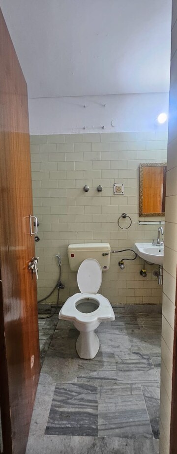 Bathroom in 2 BHK Apartment at Sector 4, Dwarka – for Rent