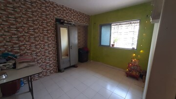 Room in 2 BHK Apartment at Lokgram Complex, Kalyan East – for Sale