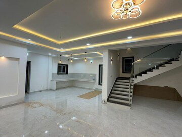 Parking in 5 BHK Villa at Kapra – for Sale
