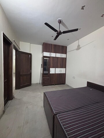 Bedroom in 3 BHK Apartment at Sector 123 – for Rent