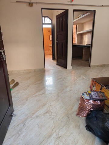 1 BHK Builder Floor For Rent in Sector 23