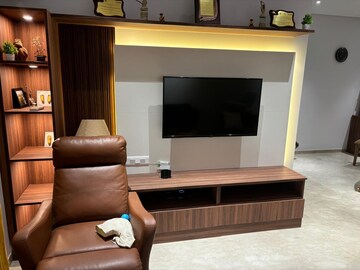 Furnished Amenities in 3.5 BHK Builder Floor at Hsr Layout – for Rent