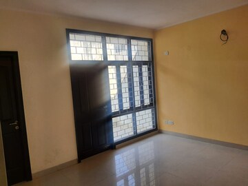 Room in 4 BHK Villa at Ansal Florence Villa, Sector 57 – for Sale