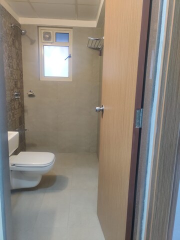 Bathroom in 4 BHK Apartment at Supreme Estia Phase 1, Baner – for Rent