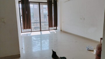 2 BHK Apartment For Sale in Hathijan