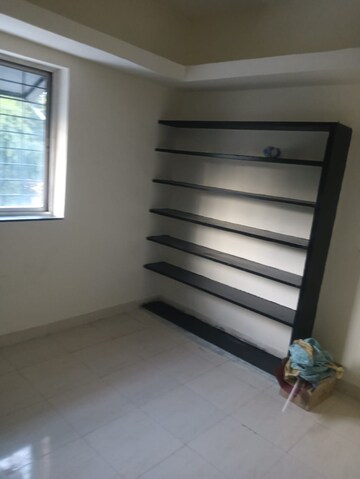 Room in 1 BHK Apartment at Visava Park Row House, Aundh – for Rent