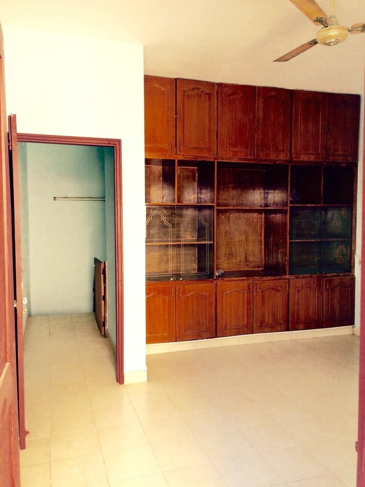 Room, saligramam 4 Bedroom 1280 Sq.Ft. Apartment In Saligramam Chennai 7924875