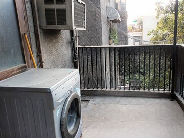 Master Bedroom in 1 BHK Builder Floor at Greater Kailash I – for Rent