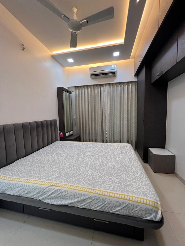 Master Bedroom, rishabraj-divine 1 Bedroom 413 Sq.Ft. Apartment In Borivali East Mumbai 7924880