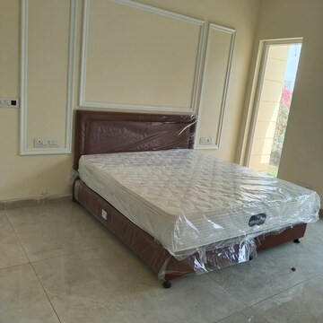 Bedroom in 3 BHK Builder Floor at Safdarjang Enclave – for Rent